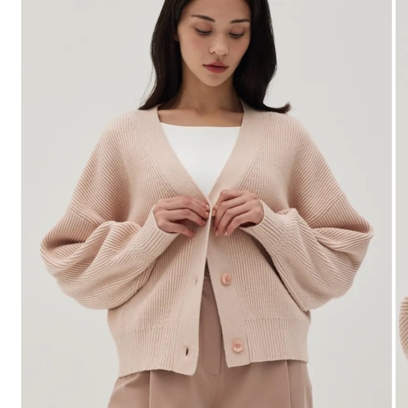 LOVE BONITO Sweaters - LOVE BONITO Arabella Balloon Sleeve Knit Cardigan NWT